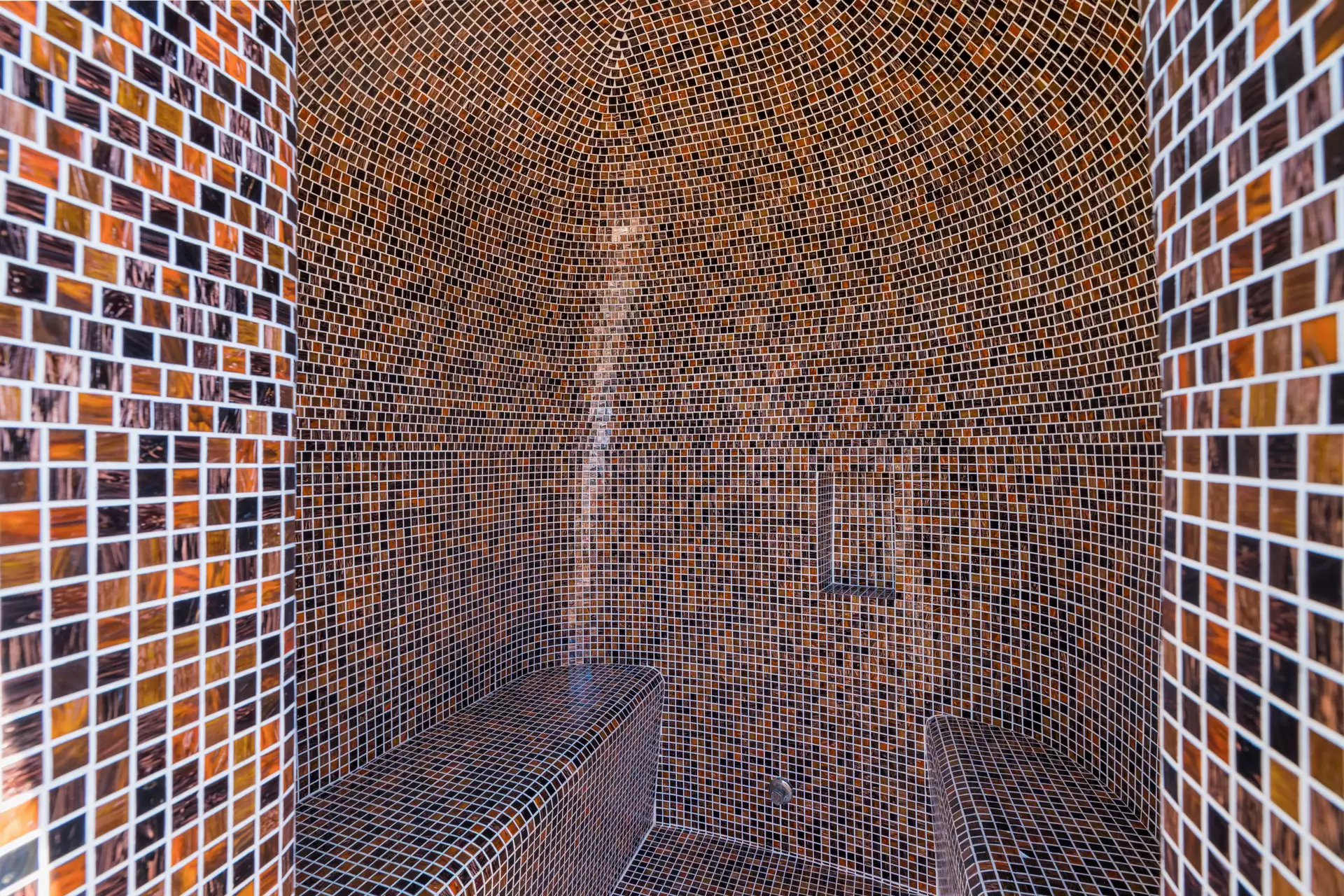 Villa Magia Positano Accomodations - Deluxe Suite with Jacuzzi 7_2025-11 Amalfi Coast