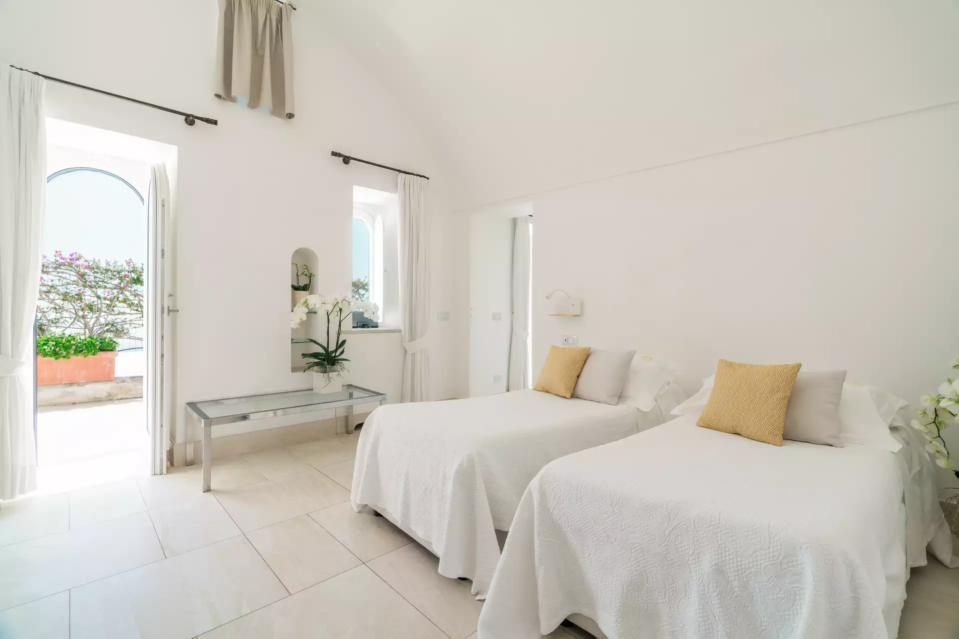 Villa Magia Positano Accomodations - Suite with Private Pool 6_2025-6 Amalfi Coast